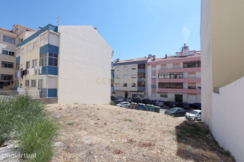 Lote de terreno Urbano para Prédio, Bom-Sucesso, Alverca, Vila Franca