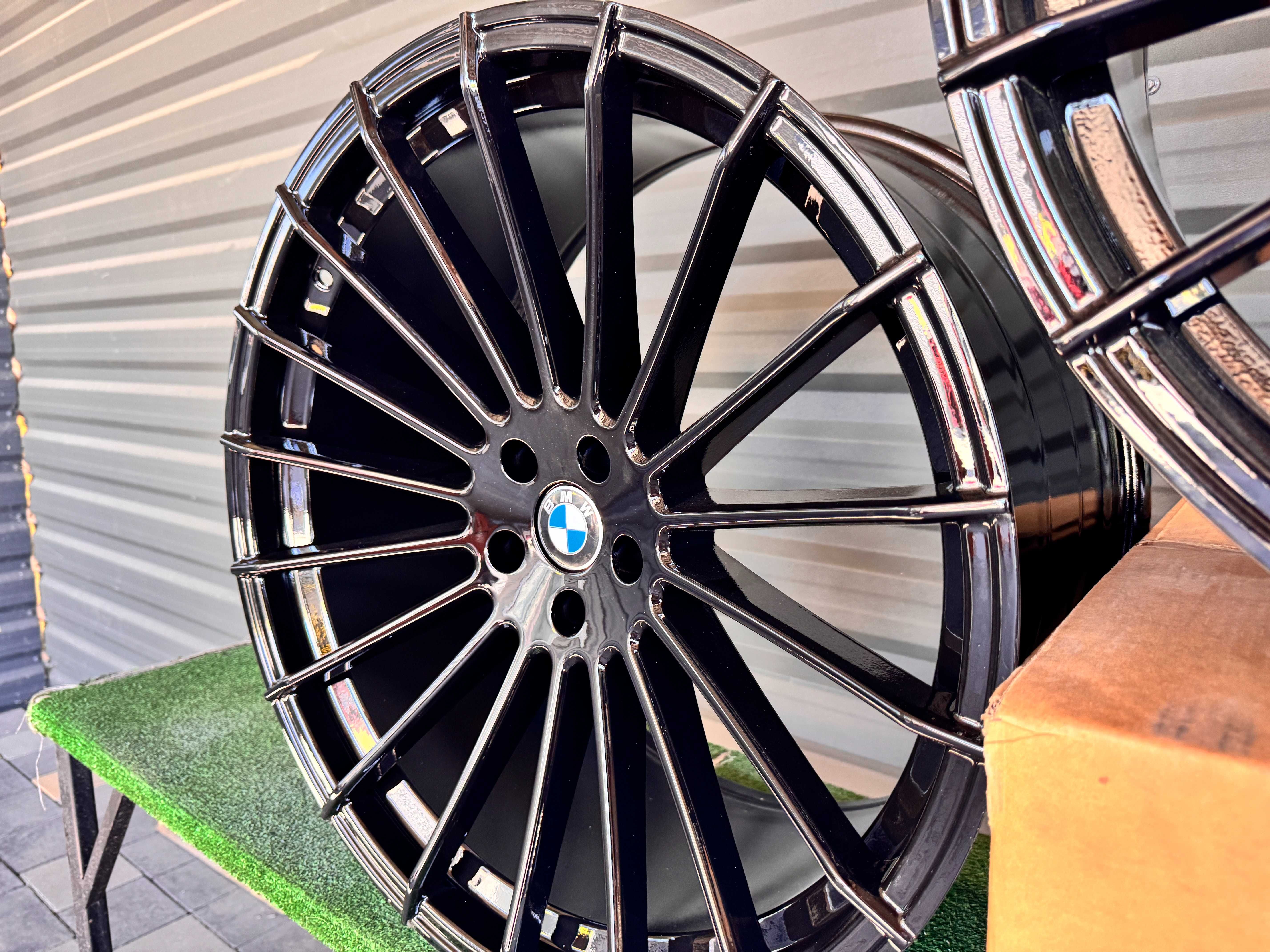 R22 5x112 дизайн Hamann BMW G06 G05 G07 X5 X6 X7 G02 X4 Хаман титани