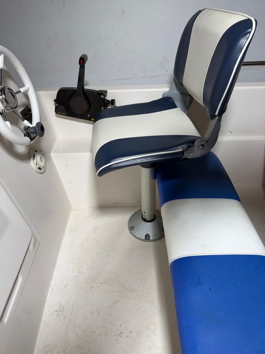 Barco fibra 440 5 pessoas