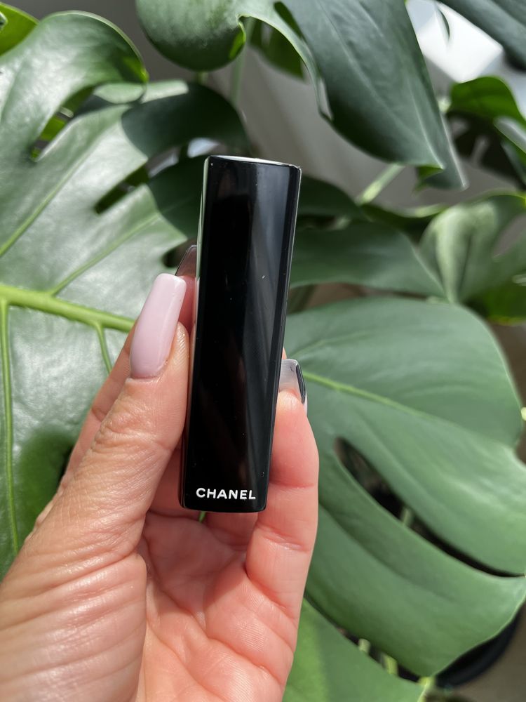 Chanel  Rouge Allure Velvet matowa pomadka nr 43