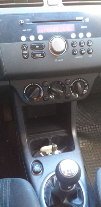 Suzuki Swift 1.3 gasolina 5 portas (Impecavel)