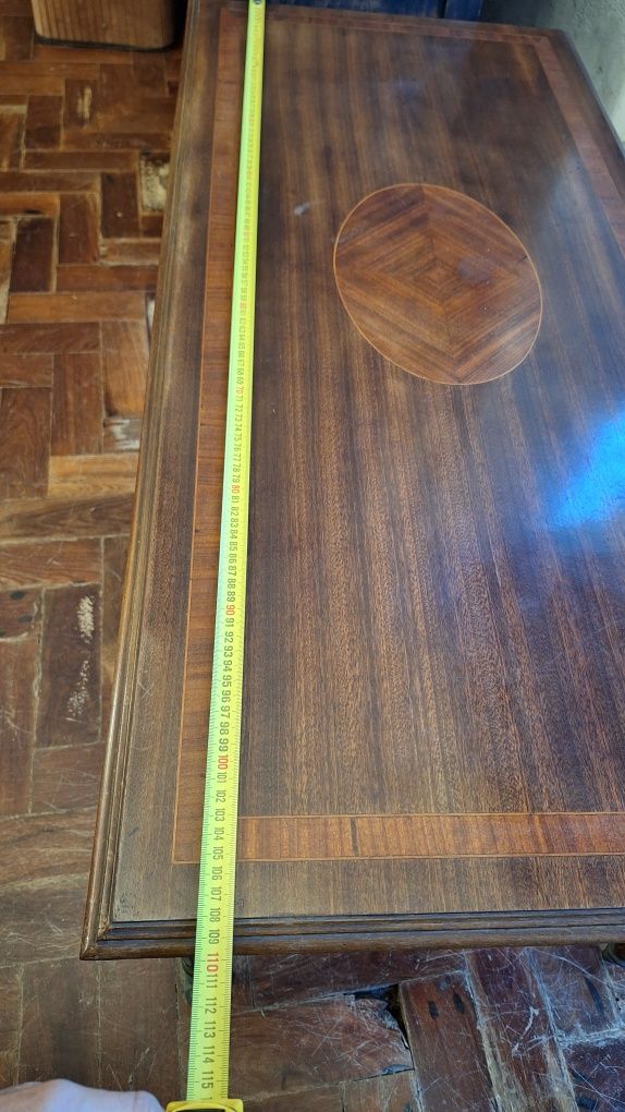 Mesa de centro/apoio
