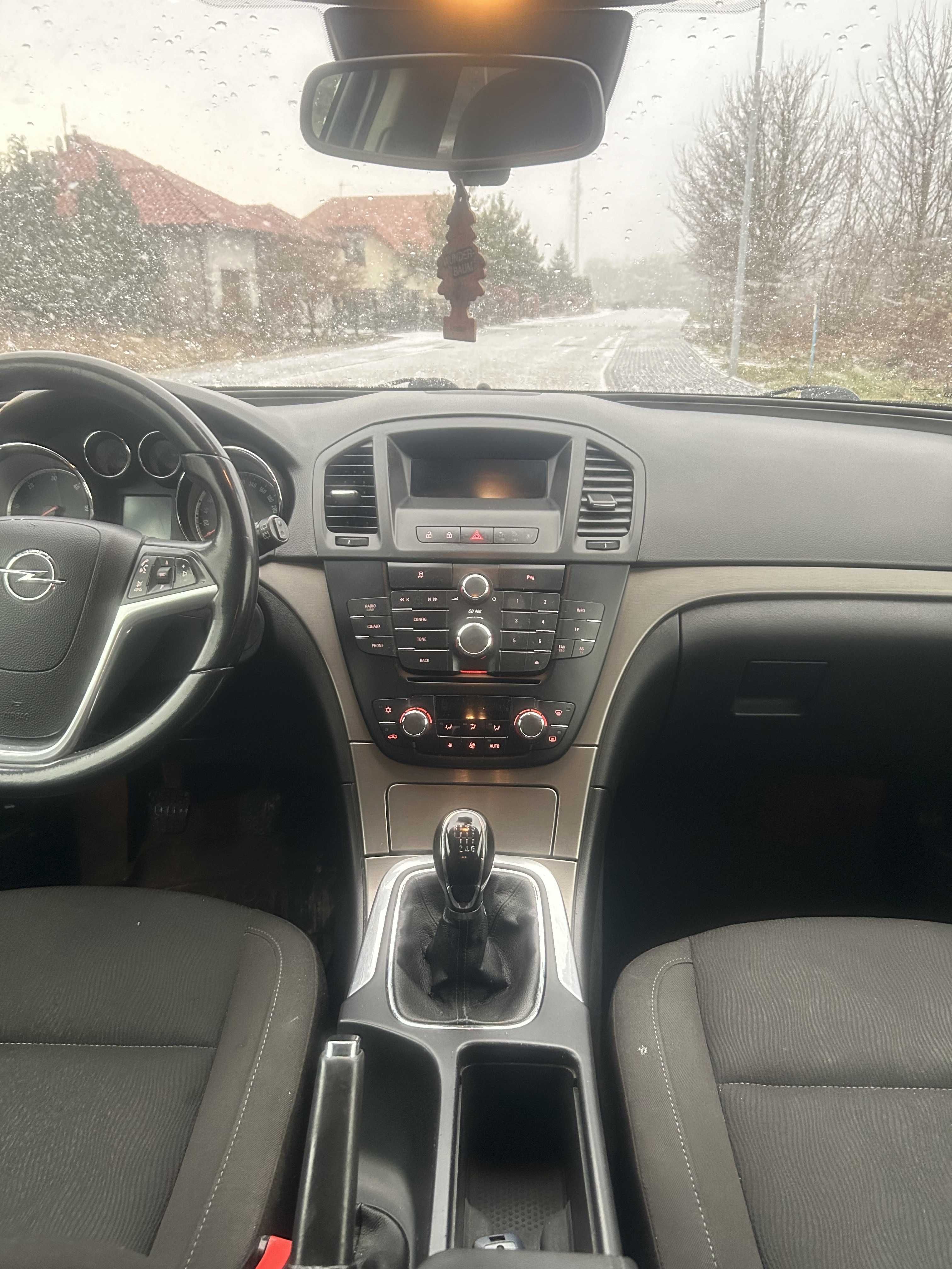 Opel Insignia 2 .0