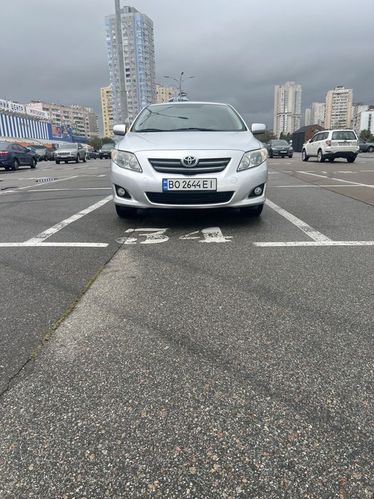 Тойота королла 1.6