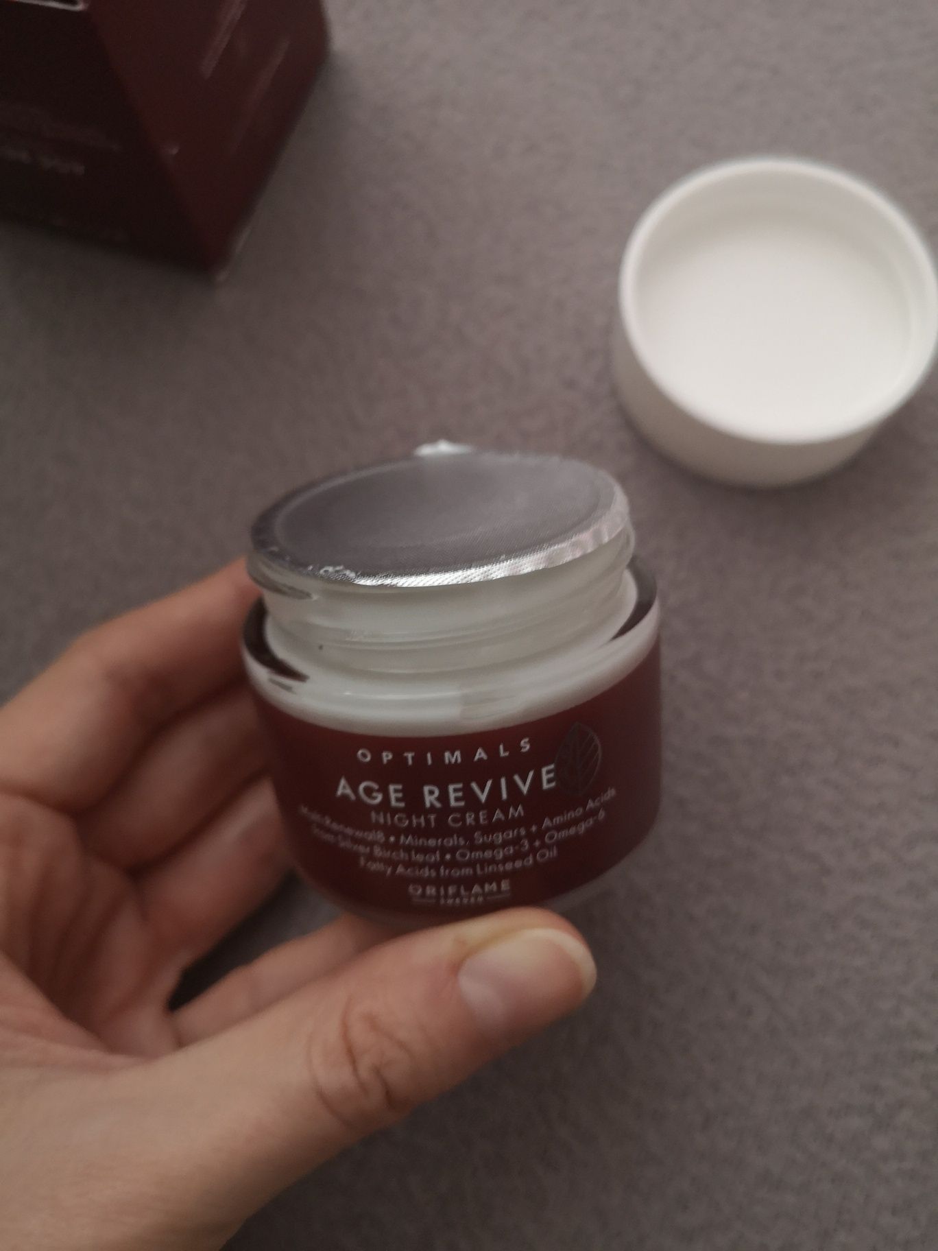 Oriflame Age Revive krem na noc 50ml