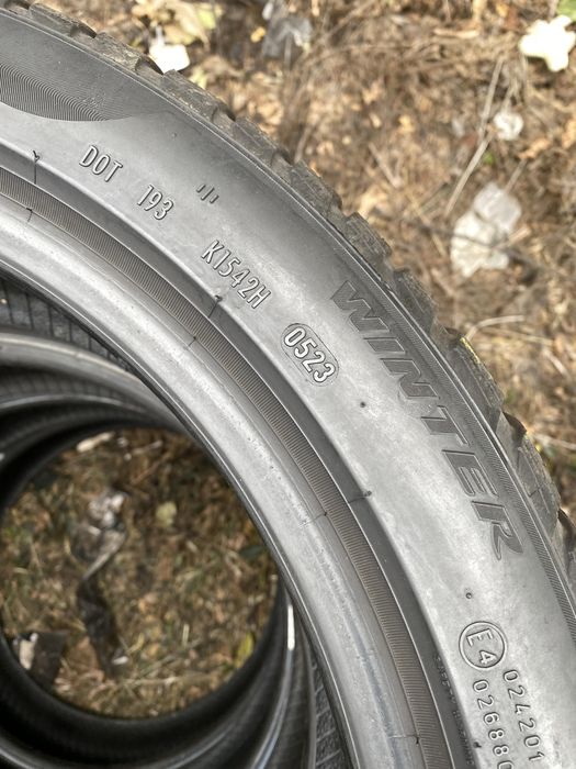 225 45 18 pirelli sottozero 3 RF 85%