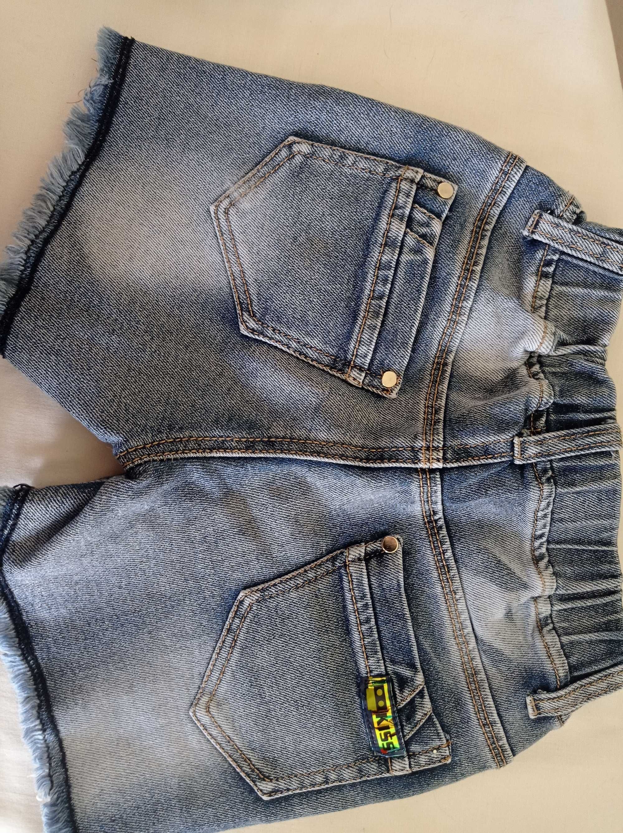 Продам шорты джинсовые для девочки 7-8 лет новые