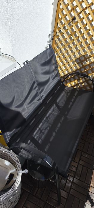 Sprzedam zestaw na balkon 2 krzesła stolik I ławka