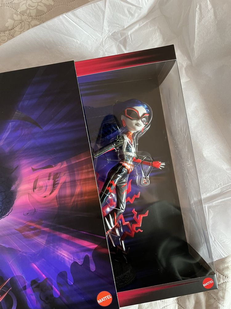 Лялька Монстер хай Гулія SDCC Ghoulia Deadfast