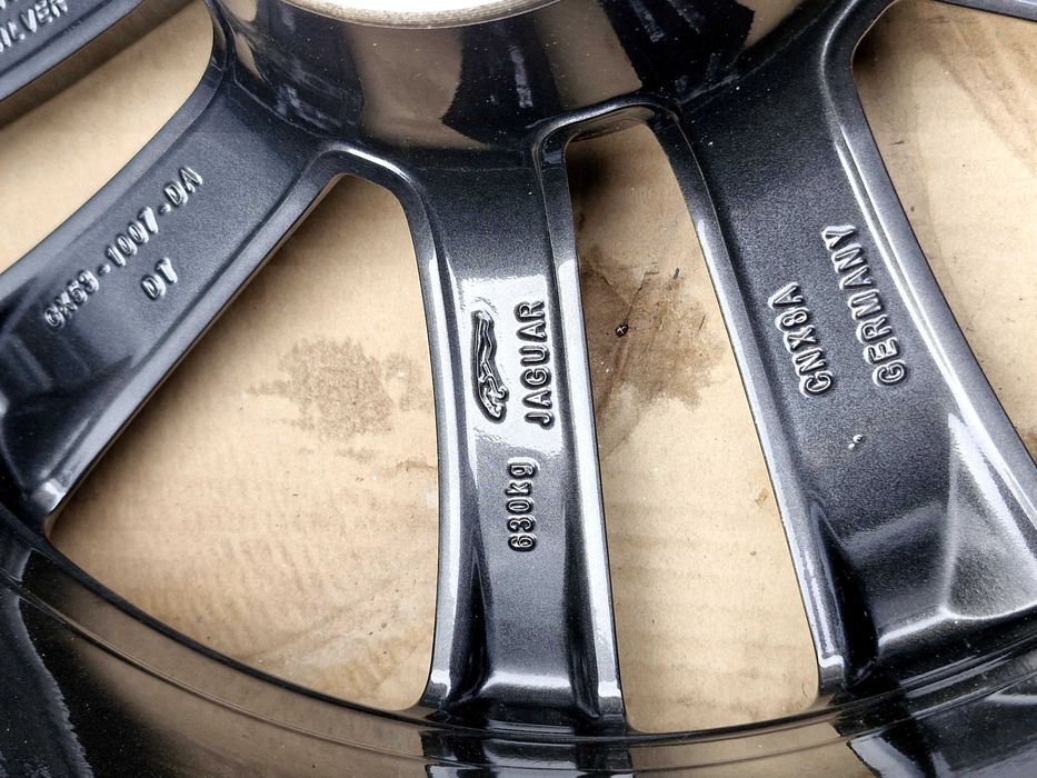 Felga pojedyncza Jaguar 5x108 R19 9.5j et27 GX53-1007-BA