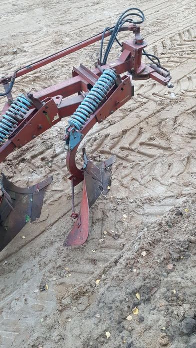 Pług Kyllingstad Brix półzawieszany na części