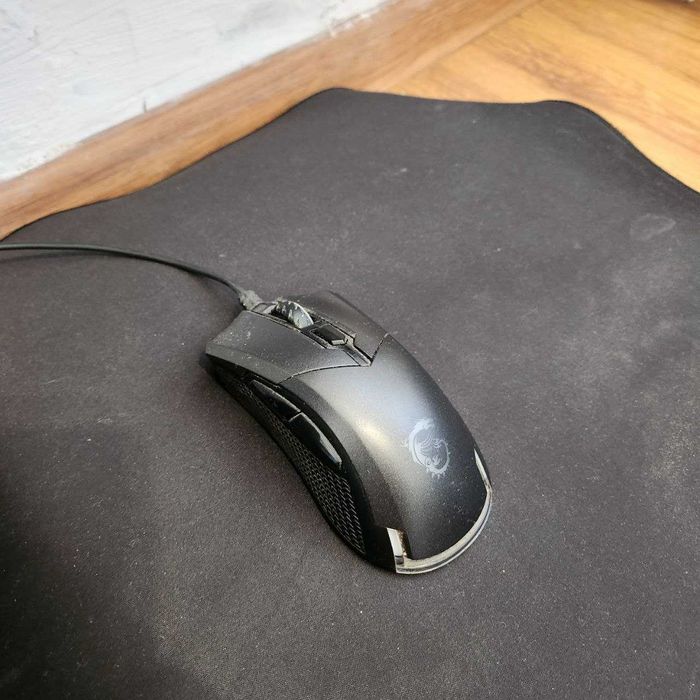 Mysz Gamingowa MSI Clutch GM50 | RGB | Sensor Optyczny PMW 3330