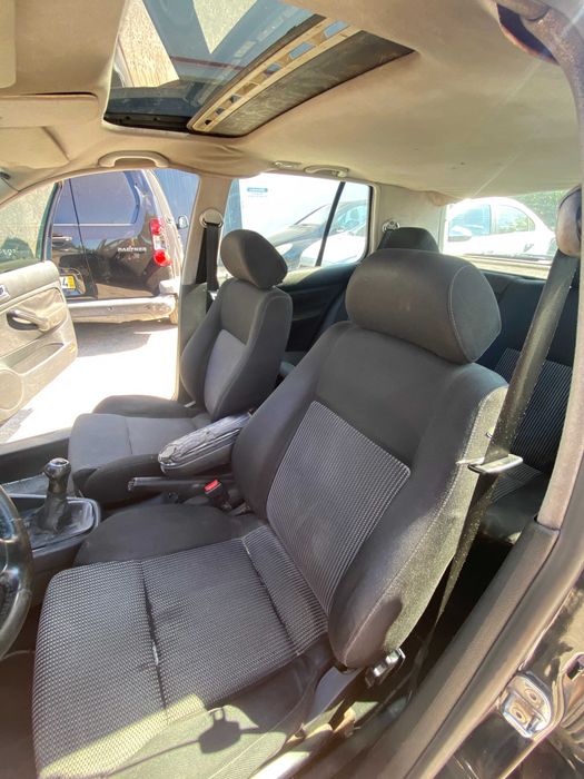 VW Golf IV 1.6 SR Highline – 1999 – Gasolina – 100 cv (74 kW)
