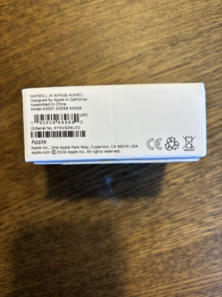 Airpods 4 como novos