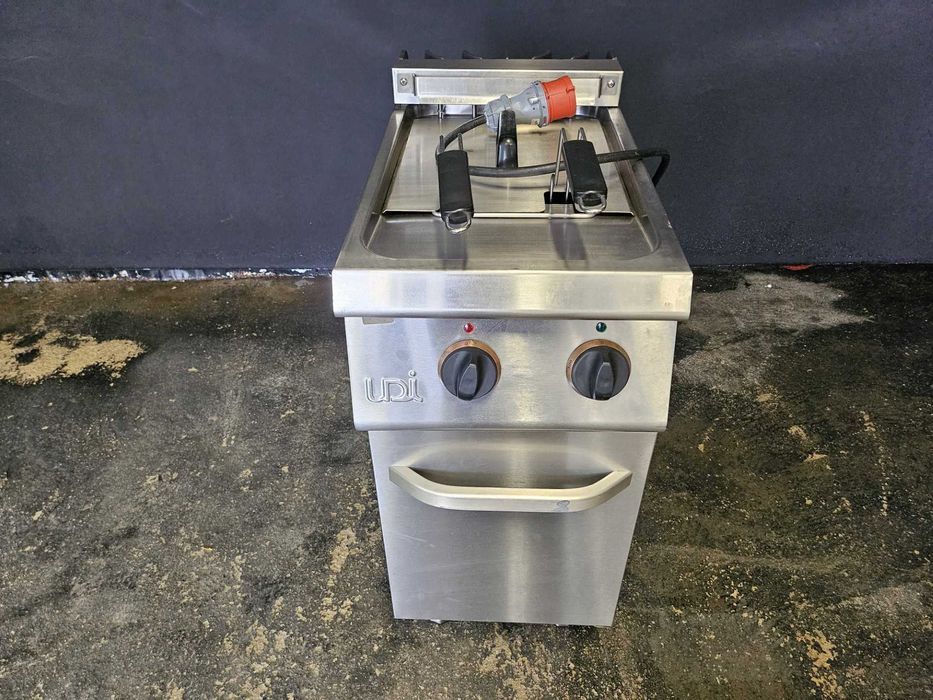 Fritadeira elétrica 18 litros