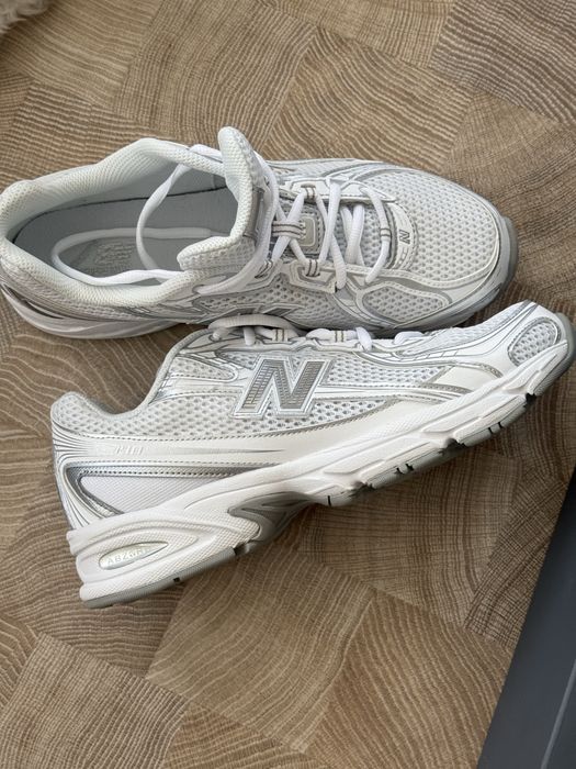 Кросівки унісекс