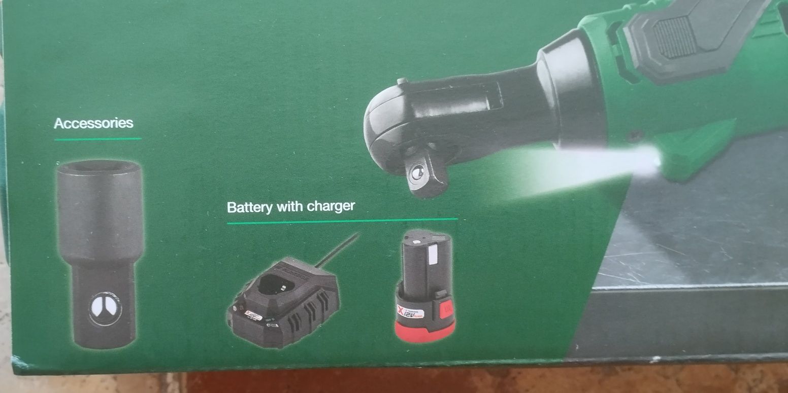 Roquete Parkside com bateria e carregador 12v novo