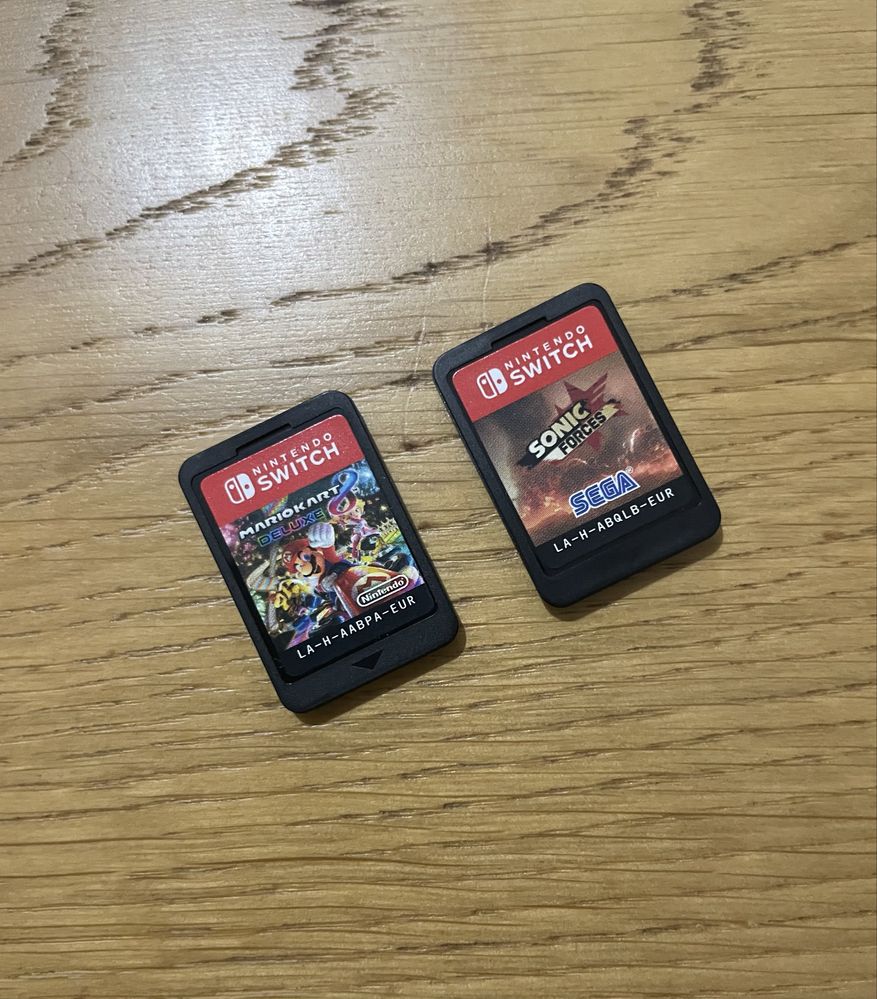 Nintendo Switch Oled Branco + 2 jogos extra + acessórios