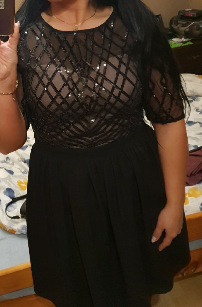 Przepiękna czarna sukienka cekiny siatka tiul hit lou