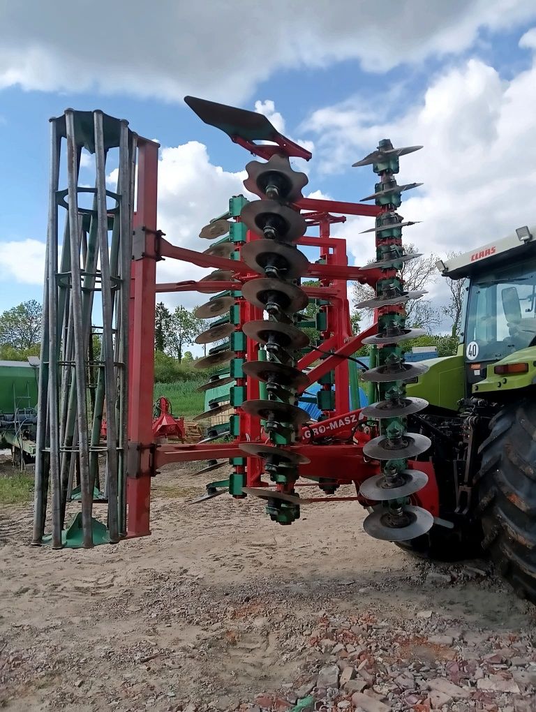 Brona talerzowa Agro-masz 5M