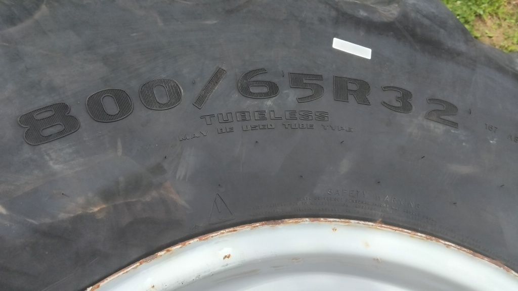 Opona 800/65/32 Good Year