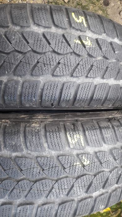 Opony całoroczne 195/60 R15  Uniroyal  polecam