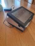 POS Toshiba (ecrã precisa de reparação de 200 eur)
