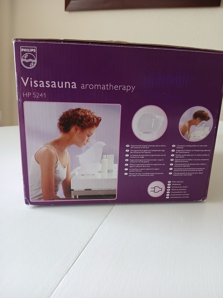 Vaporização do rosto e aromaterapia