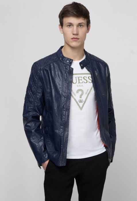 Нова куртка GUESS