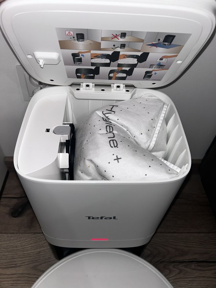 Robot sprzątający TEFAL