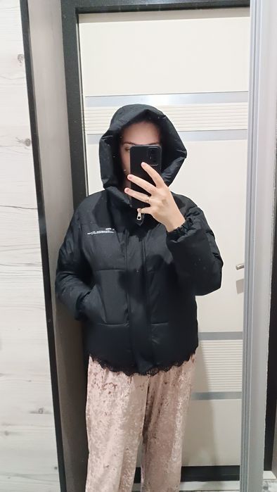 Продам женскую курточку