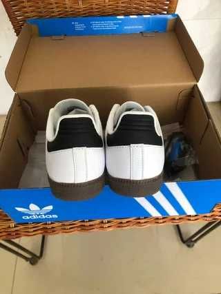 Supermiękkie dno/__Adidas Handball Aluminiowy czarny A>42