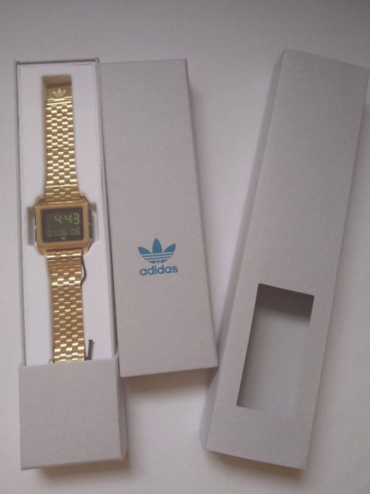 nowy złoty zegarek marki Adidas Originals Archive_M1 M1