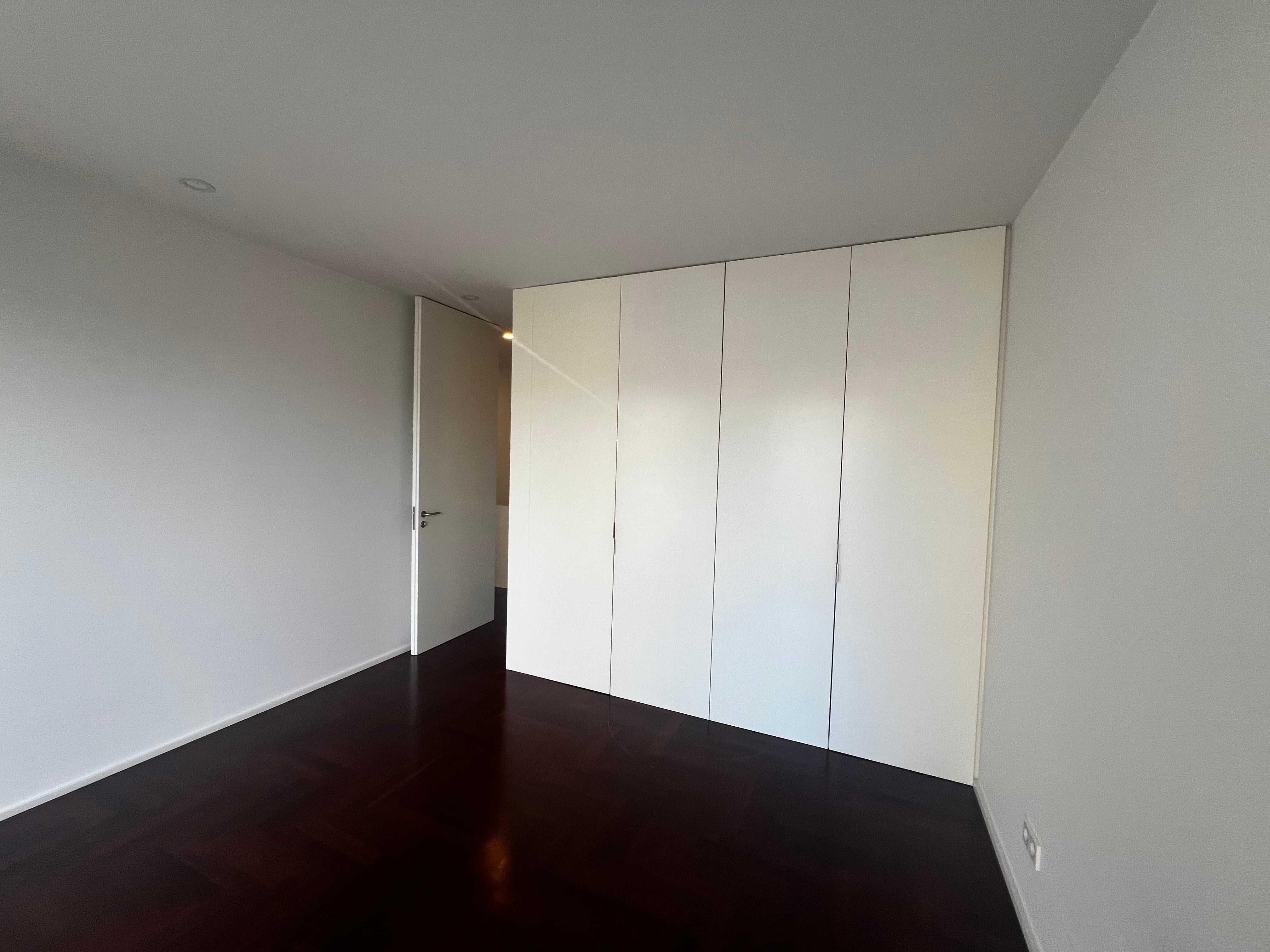 Apartamento T2 junto ao Metro Casa Música