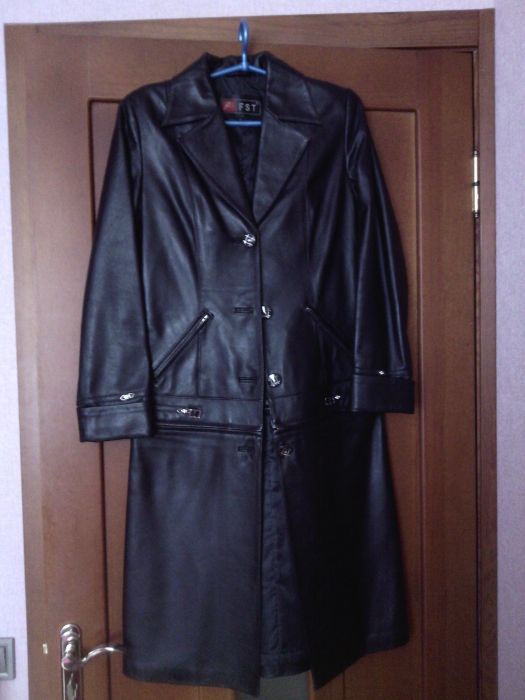 Натуральный кожаный плащ-куртка, р.44-46