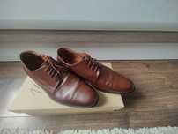 Buty eleganckie do garnituru  40