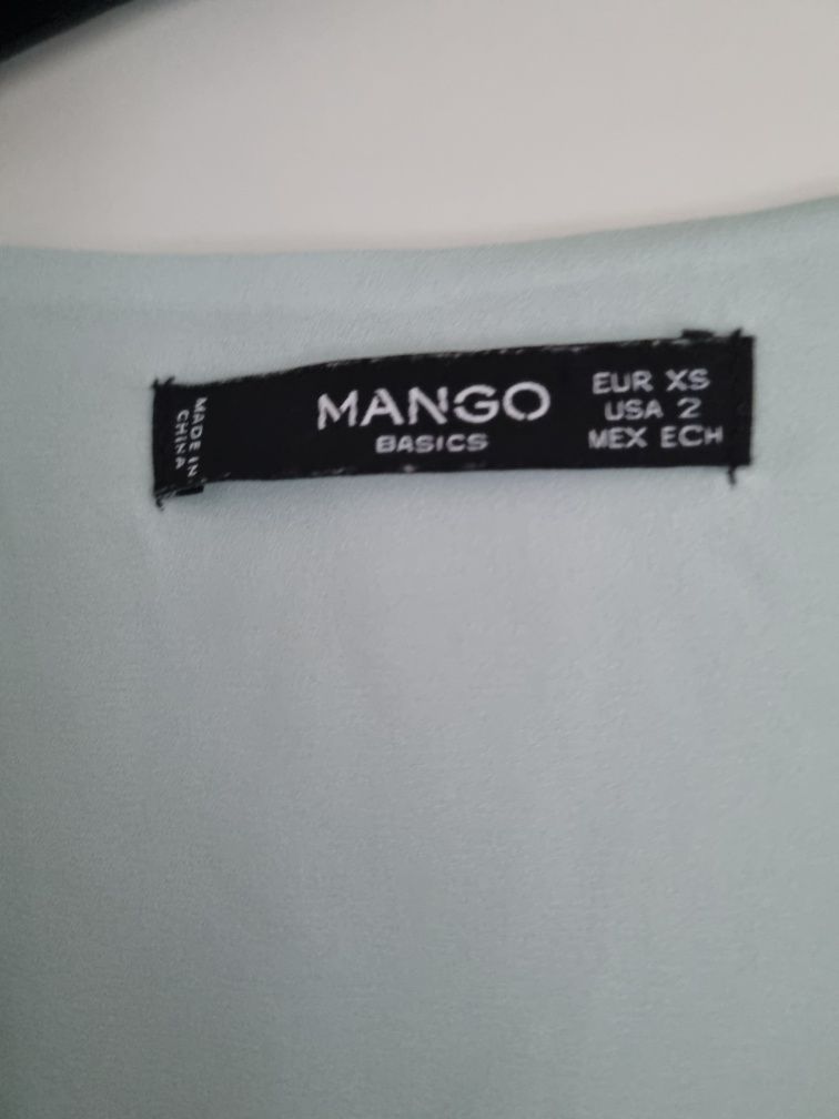 Miętowa koszula z dłuższym tyłem Mango
