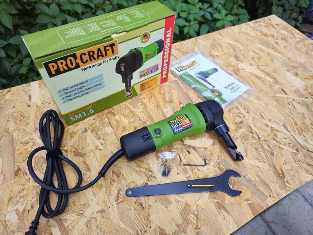 Вырубные Высечные Ножницы по металлу ProCraft SM1,6 Электроножницы