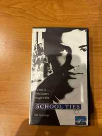 Sprzedam film School Ties na VHS