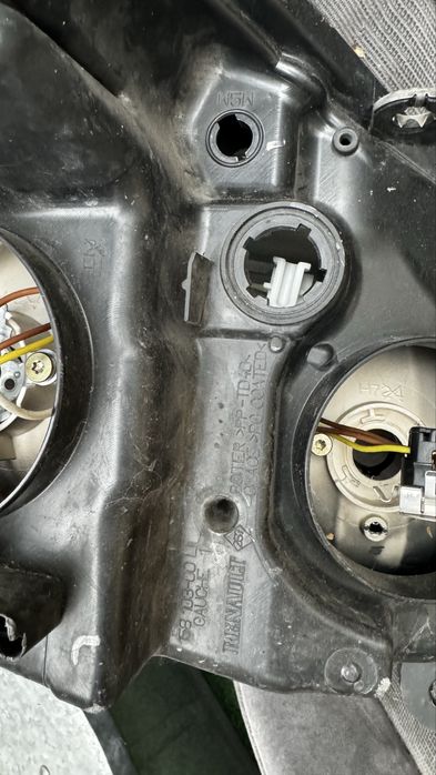 Lampa prawa przód Renault Scénic II