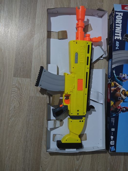 Автомат Бластер Нервы Nerf Fortnite