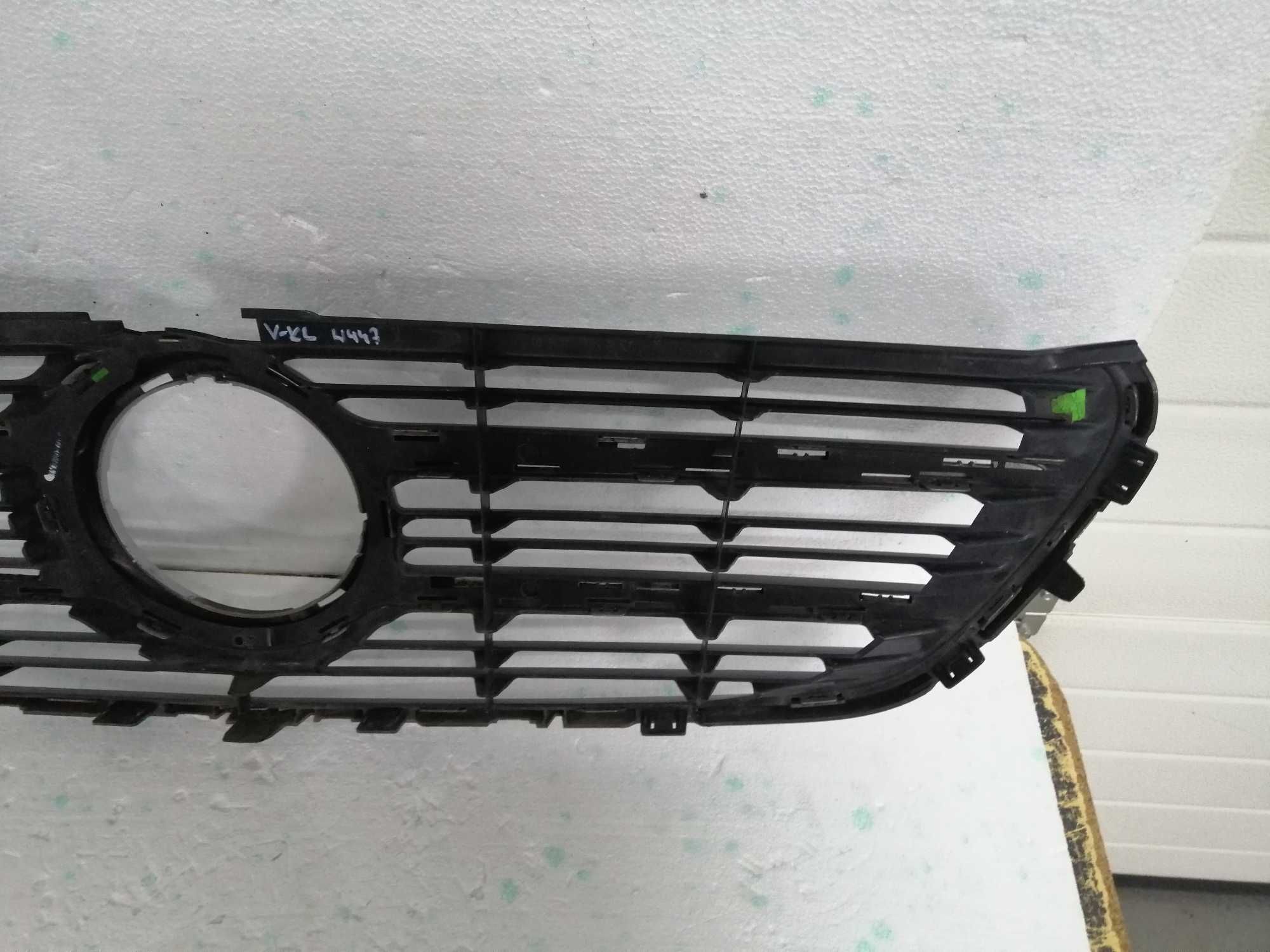 Grill atrapa Mercedes Vito V-Klasa W447 A447.880.0283