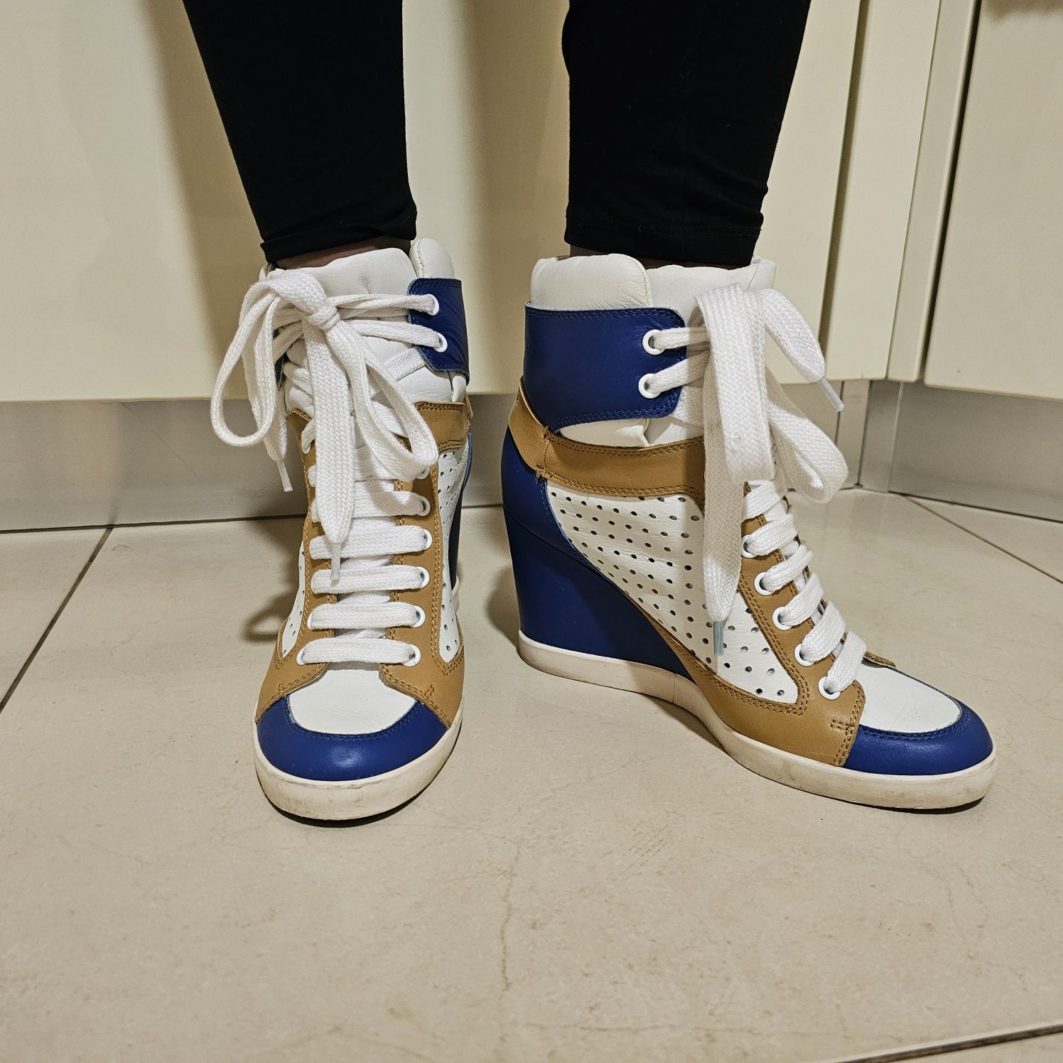 sneakersy wiosenne See by Chloe