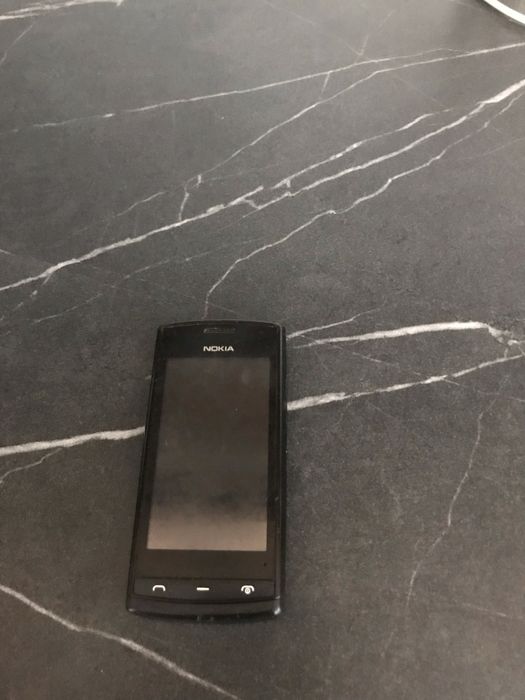 Нокіа 500 в хорошому стані