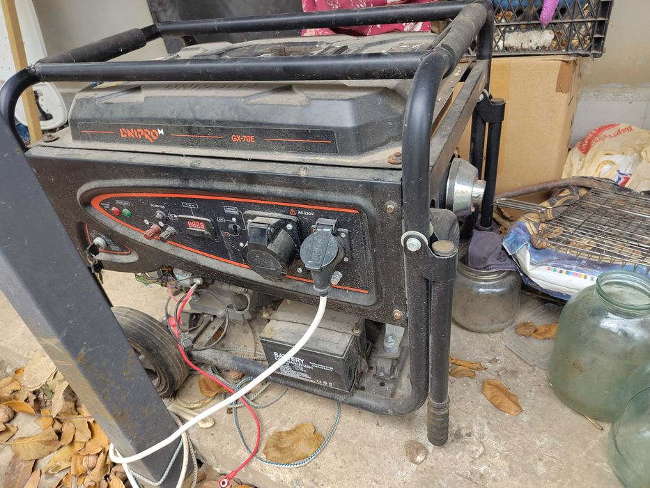 Генератор Дніпро-М GX-70E