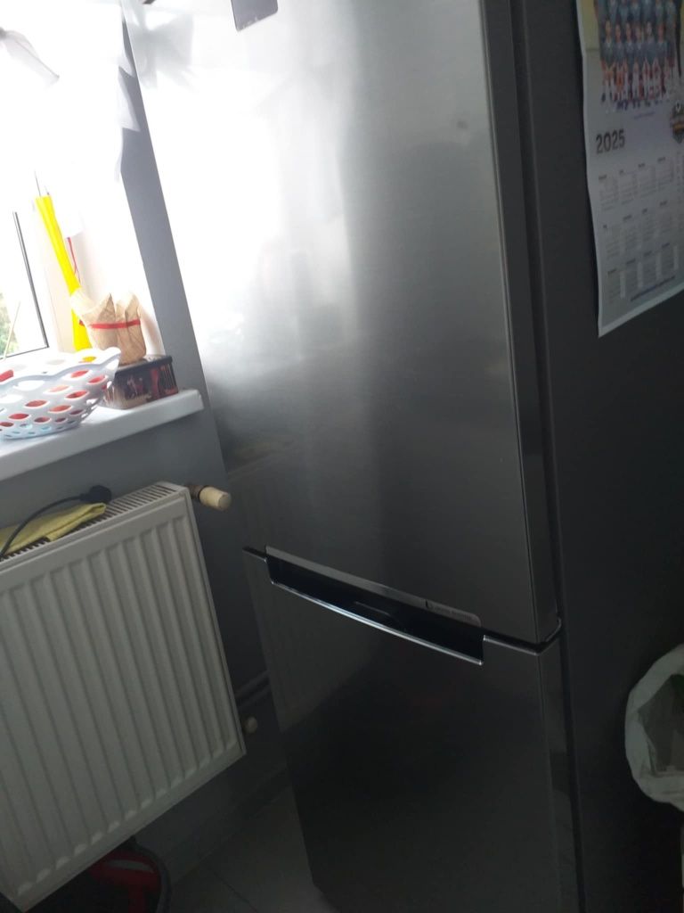 Lodówka no Frost wys.  186cm