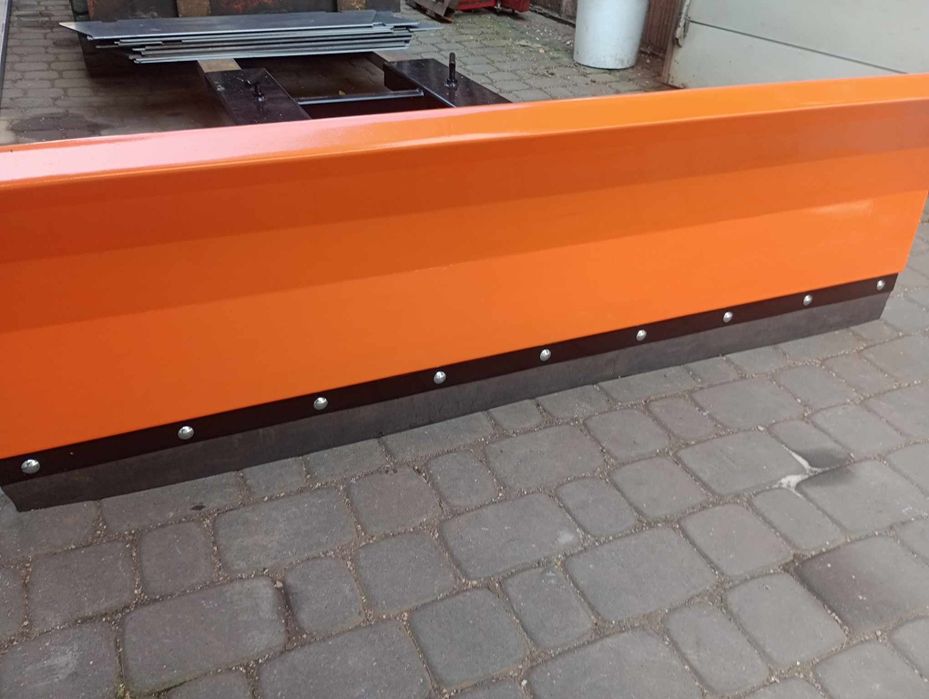 Pług śnieżny, pług lekki do ciągnika widlaka paleciaka wózka widłowego