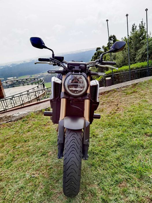 Honda CB 650R Neo Sports Café 35 kw