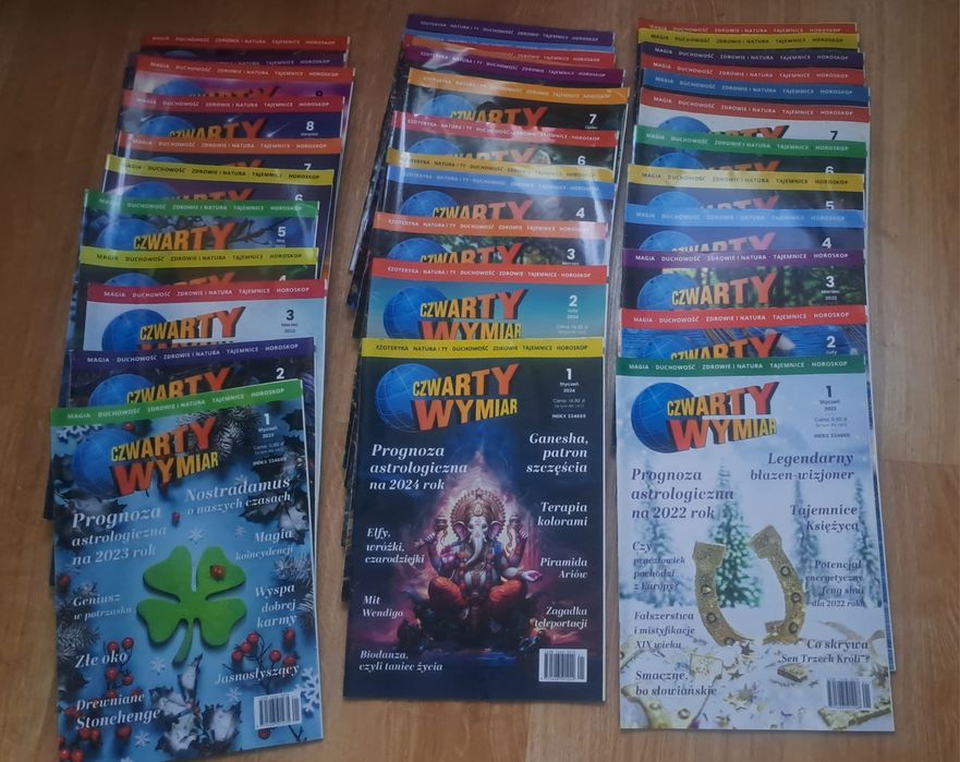 Czwarty wymiar 2022/2023/2024 komplety