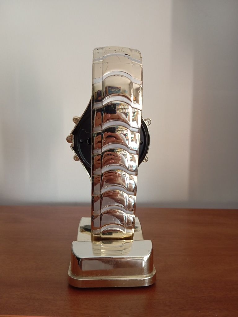 Relógio de Mesa (22cm)